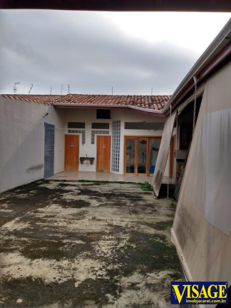 Imagem Casa com 4 Quartos à Venda,  em Jd. Florida - Jacareí