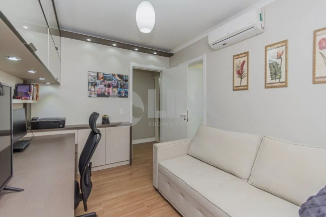 Imagem Apartamento com 3 Quartos à Venda, 158 m² em Menino Deus - Porto Alegre Imagem Apartamento com 3 Quartos à Venda, 158 m² em Menino Deus - Porto Alegre