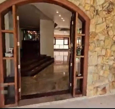 Imagem Casa com 7 Quartos à Venda, 668 m² em Barra Da Tijuca - Rio De Janeiro Imagem Casa com 7 Quartos à Venda, 668 m² em Barra Da Tijuca - Rio De Janeiro