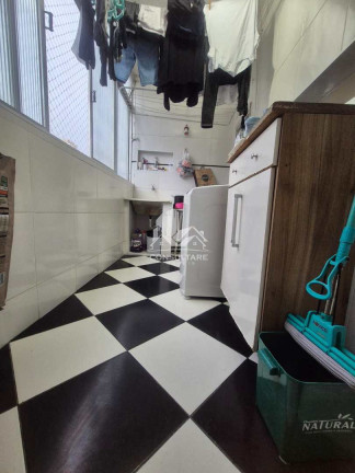 Imagem Apartamento com 4 Quartos à Venda, 110 m² em Gonzaga - Santos