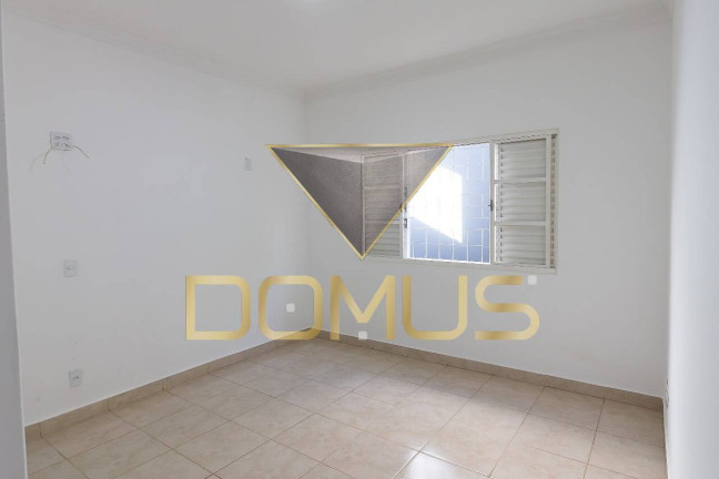 Imagem Casa com 3 Quartos à Venda, 200 m² em Parque Residencial Cândido Portinari - Ribeirão Preto Imagem Casa com 3 Quartos à Venda, 200 m² em Parque Residencial Cândido Portinari - Ribeirão Preto