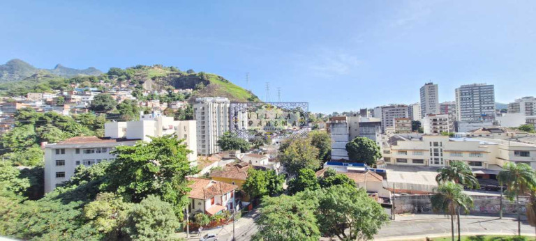 Imagem Cobertura com 3 Quartos à Venda, 140 m² em Tijuca - Rio De Janeiro