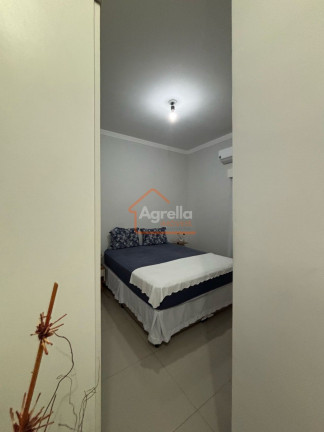 Imagem Imóvel com 2 Quartos à Venda, 140 m² em Jardim Cristina - Mogi Guaçu Imagem Imóvel com 2 Quartos à Venda, 140 m² em Jardim Cristina - Mogi Guaçu