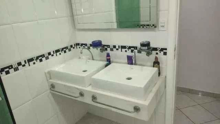 Imagem Apartamento com 4 Quartos à Venda, 210 m² em Guilhermina - Praia Grande