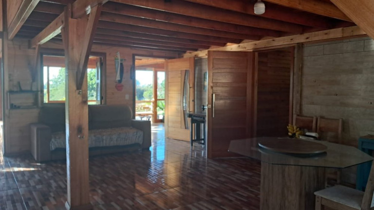 Imagem Imóvel com 6 Quartos à Venda, 151 m² em Central - Glorinha Imagem Imóvel com 6 Quartos à Venda, 151 m² em Central - Glorinha