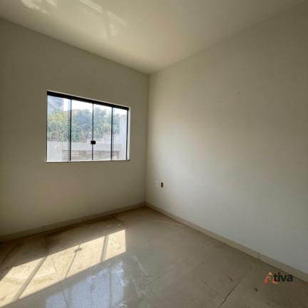 Imagem Casa com 3 Quartos à Venda, 95 m²