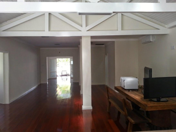 Imagem Casa com 4 Quartos à Venda, 350 m² em Cachoeira Do Bom Jesus - Florianópolis Imagem Casa com 4 Quartos à Venda, 350 m² em Cachoeira Do Bom Jesus - Florianópolis