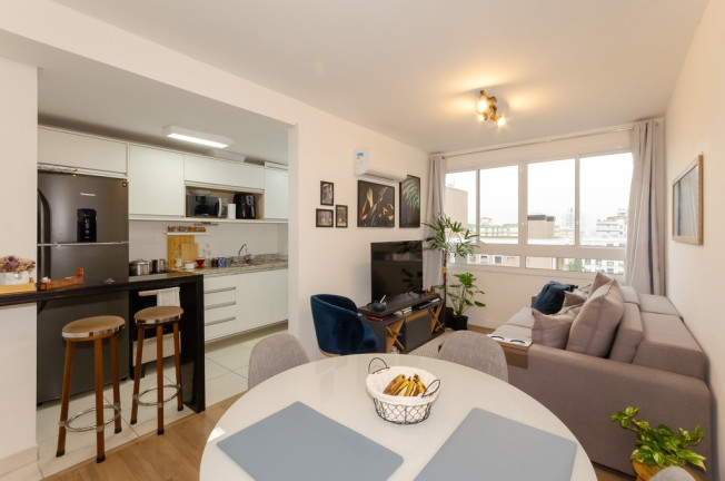 Imóvel com 3 Quartos à Venda,  em Petrópolis - Porto Alegre