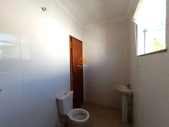 Imagem Casa com 2 Quartos à Venda, 93 m²