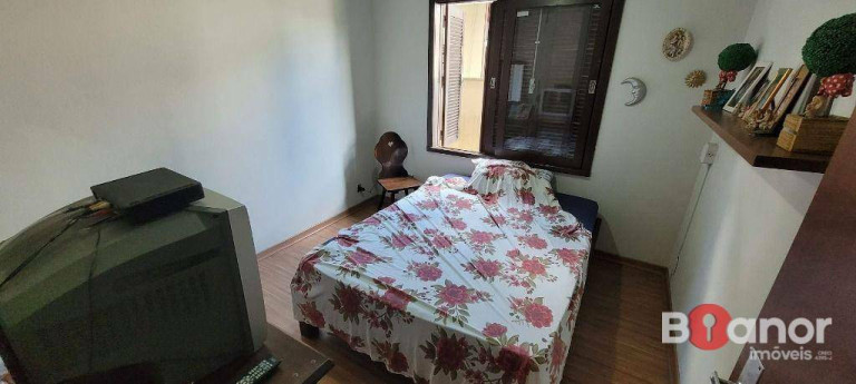 Imagem Casa com 4 Quartos à Venda, 250 m² em Escola Agrícola - Blumenau Imagem Casa com 4 Quartos à Venda, 250 m² em Escola Agrícola - Blumenau