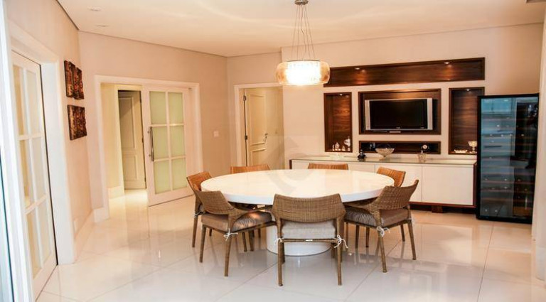 Imagem Apartamento com 4 Quartos à Venda, 340 m² em Centro - Indaiatuba