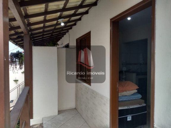 Imagem Imóvel com 2 Quartos à Venda, 50 m² em Peró - Cabo Frio