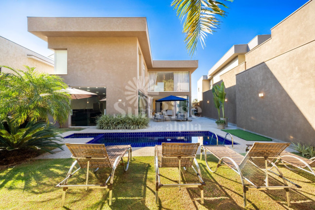 Imagem Casa com 3 Quartos à Venda, 376 m² em Alphaville - Santana De Parnaíba Imagem Casa com 3 Quartos à Venda, 376 m² em Alphaville - Santana De Parnaíba