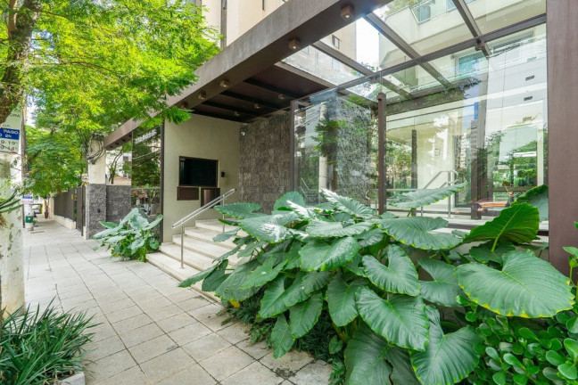 Imagem Imóvel com 3 Quartos à Venda, 210 m² em Moema - São Paulo