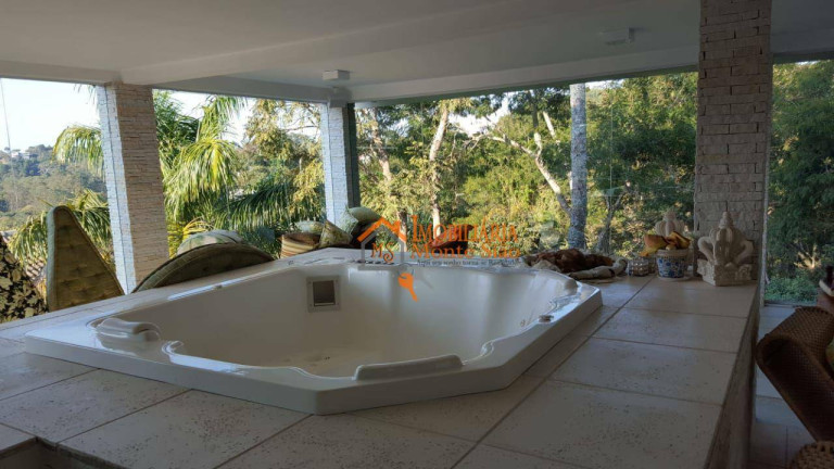 Imagem Casa com 6 Quartos à Venda, 950 m² em Aruja - Arujá Imagem Casa com 6 Quartos à Venda, 950 m² em Aruja - Arujá