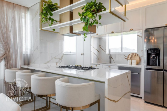 Imagem Cobertura com 4 Quartos à Venda, 300 m² em Centro - Balneário Camboriú Imagem Cobertura com 4 Quartos à Venda, 300 m² em Centro - Balneário Camboriú