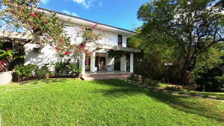 Imagem Casa de Condomínio com 4 Quartos à Venda, 650 m² em Estrada Do Côco - Lauro De Freitas