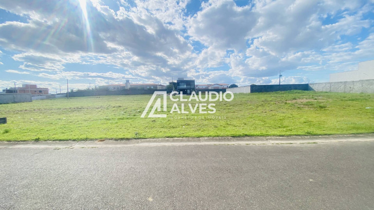Imagem Terreno à Venda, 352 m² em Papagaio - Feira De Santana Imagem Terreno à Venda, 352 m² em Papagaio - Feira De Santana