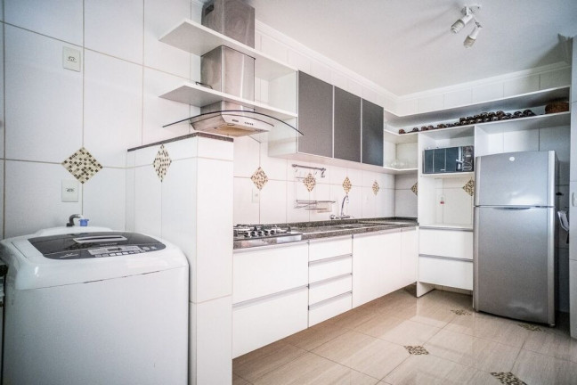 Imagem Cobertura com 3 Quartos à Venda, 255 m² em Jardim Itu - Porto Alegre