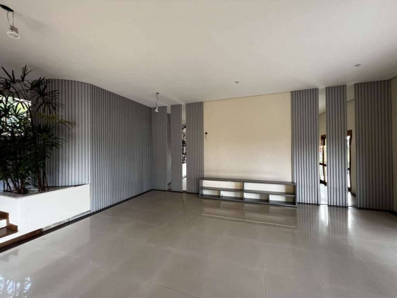 Imagem Casa com 4 Quartos à Venda, 685 m² em Pousada Dos Bandeirantes - Carapicuíba Imagem Casa com 4 Quartos à Venda, 685 m² em Pousada Dos Bandeirantes - Carapicuíba