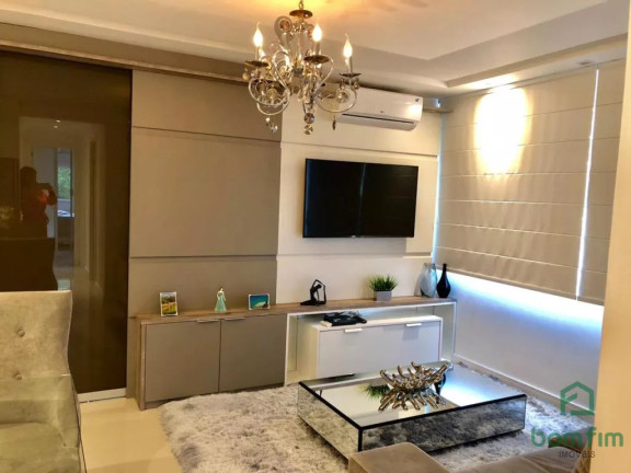 Apartamento com 2 Quartos à Venda, 51 m² em Azenha - Porto Alegre