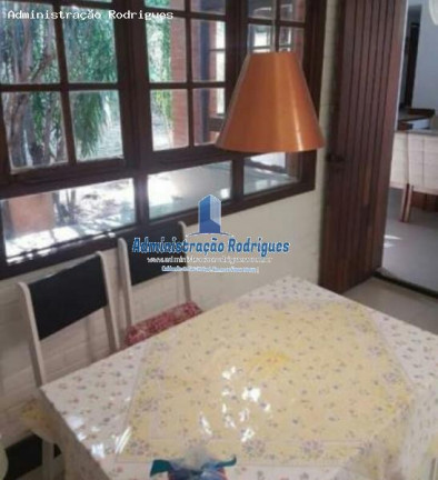 Imagem Casa com 4 Quartos à Venda, 352 m² em Itaipu - Niterói