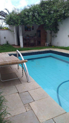 Casa com 4 Quartos à Venda, 275 m² em Alphaville 04 - Santana De Parnaíba