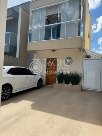Imagem Casa com 2 Quartos à Venda, 90 m² em Balneário Nova Itanhaém - Itanhaém