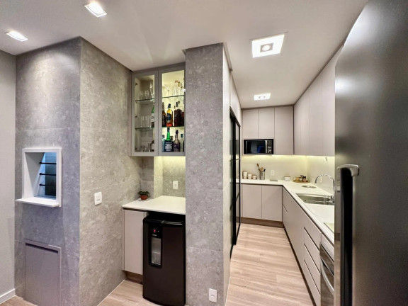 Imagem Cobertura com 4 Quartos à Venda, 240 m² em Centro - Balneário Camboriú