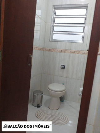 Imagem Casa com 4 Quartos à Venda, 240 m² em São Paulo Imagem Casa com 4 Quartos à Venda, 240 m² em São Paulo