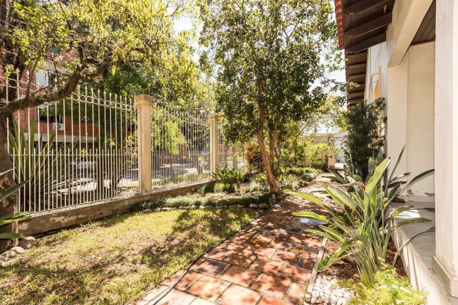 Imagem Casa com 3 Quartos à Venda, 151 m² em Santa Maria Goretti - Porto Alegre