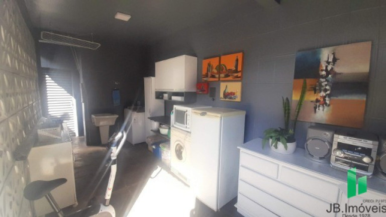 Imagem Casa com 3 Quartos à Venda, 180 m² em Cândida Câmara - Montes Claros