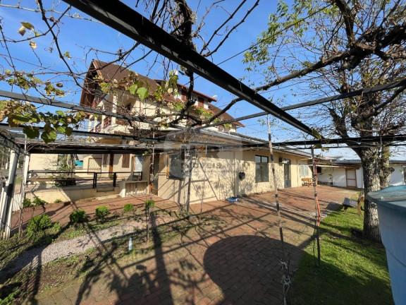 Imagem Sobrado com 10 Quartos para Alugar, 427 m² em Vale Verde - Nova Petrópolis