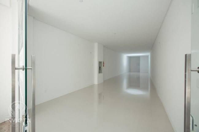 Sala Comercial à Venda, 92 m² em Centro - Balneário Camboriú