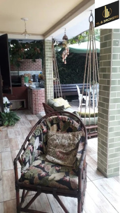 Casa com 4 Quartos à Venda, 200 m² em Cohapar - Guaratuba