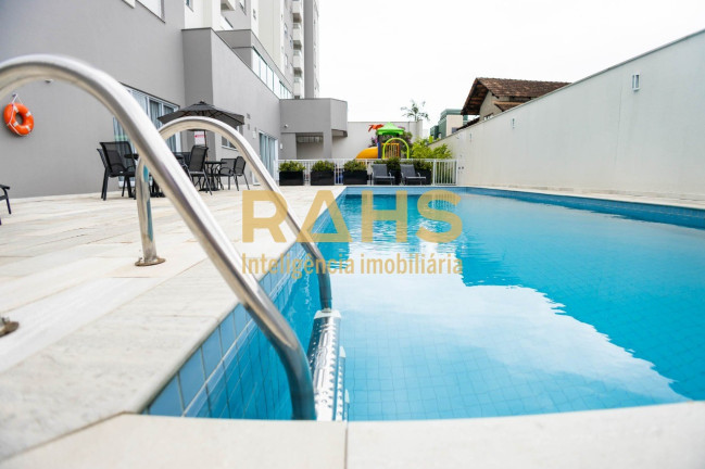 Apartamento com 3 Quartos à Venda, 74 m² em Boa Vista - Joinville