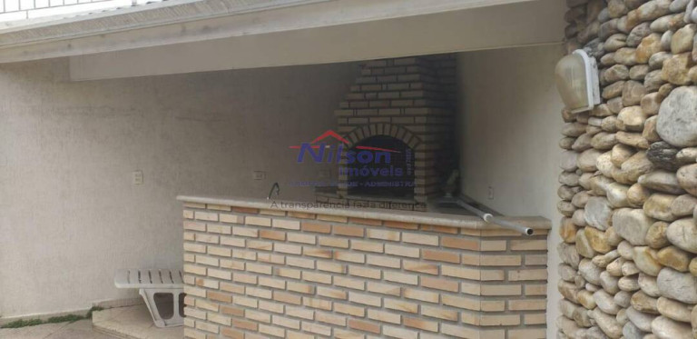Imagem Casa com 5 Quartos à Venda,  em Guarulhos
