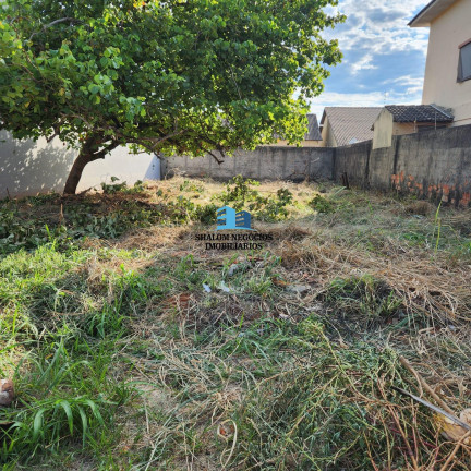 Casa à Venda, 420 m² em Jd Atlântico - Goiânia