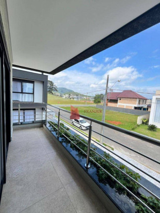 Imagem Sobrado com 4 Quartos à Venda, 265 m² em Santa Regina - Camboriú