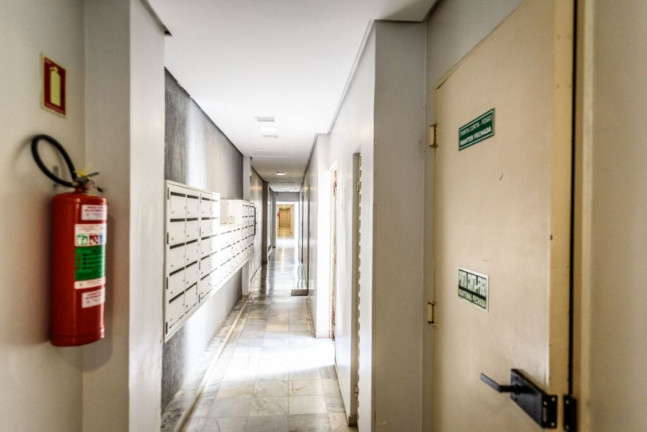 Imagem Imóvel com 1 Quarto à Venda, 30 m² em Centro Histórico - Porto Alegre