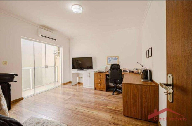 Imagem Casa com 3 Quartos à Venda, 155 m² em Costa E Silva - Joinville Imagem Casa com 3 Quartos à Venda, 155 m² em Costa E Silva - Joinville