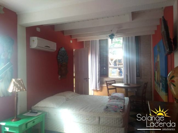 Imagem Casa com 9 Quartos à Venda, 300 m² em Itaguá - Ubatuba
