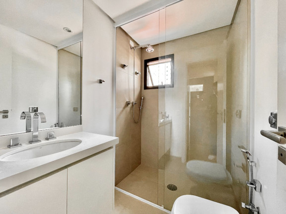 Imagem Apartamento com 3 Quartos à Venda, 192 m² em Aclimação - São Paulo Imagem Apartamento com 3 Quartos à Venda, 192 m² em Aclimação - São Paulo