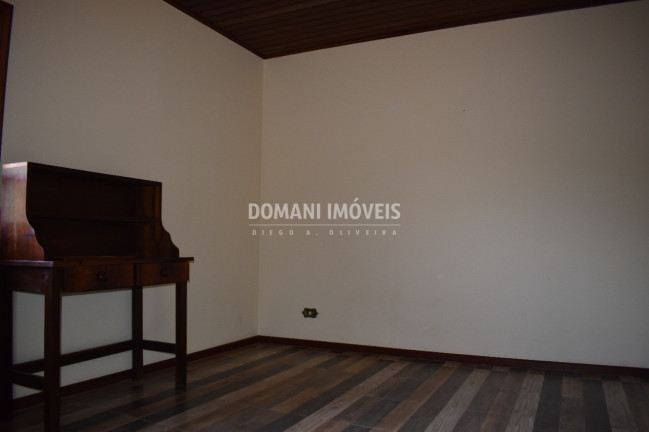 Imagem Casa com 4 Quartos à Venda, 173 m² em Região Do Jaguaribe - Campos Do Jordão