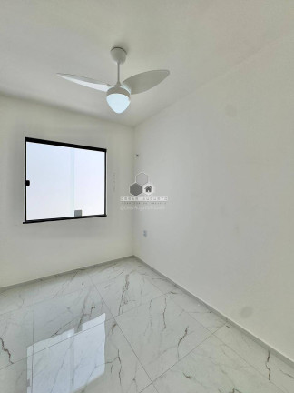 Imagem Casa com 3 Quartos à Venda, 84 m²