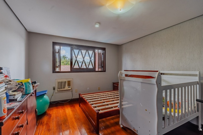 Imagem Casa com 3 Quartos à Venda, 385 m² em Agronomia - Porto Alegre