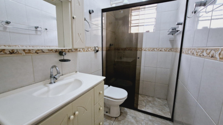 Imagem Casa com 3 Quartos à Venda, 210 m² em Vila Moreira - São Paulo