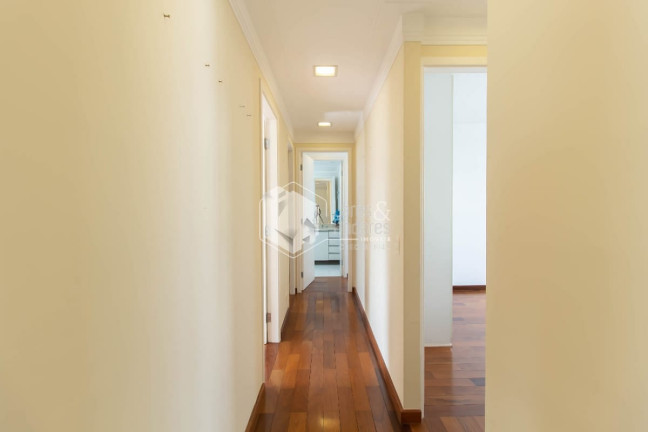 Imagem Apartamento com 4 Quartos à Venda, 143 m² em Moema - São Paulo