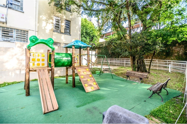Imagem Apartamento com 3 Quartos à Venda, 144 m² em Teresopolis - Porto Alegre