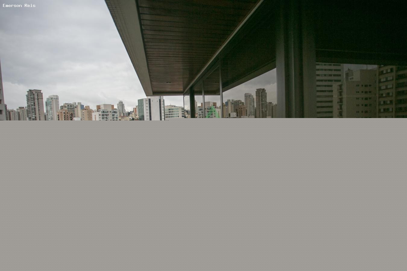 Imagem Casa com 3 Quartos à Venda, 290 m² em Aclimação - São Paulo Imagem Casa com 3 Quartos à Venda, 290 m² em Aclimação - São Paulo